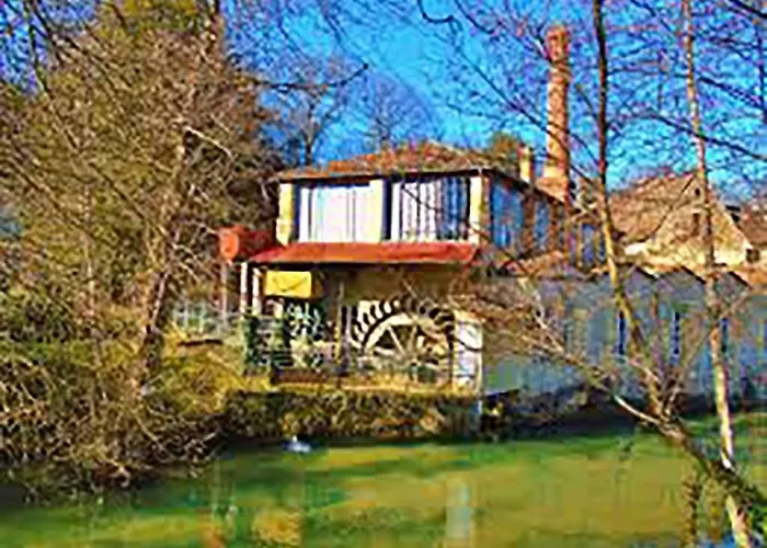 De Reve * Couze-et-Saint-Front